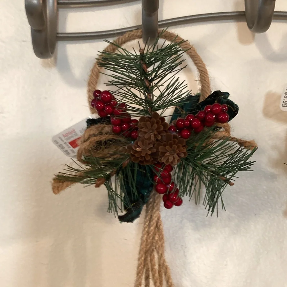 Christmas Bells - Picture 2 of 4